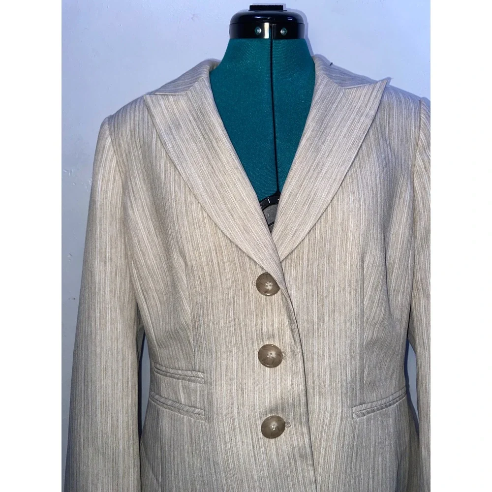 Evan-Picone Womens Beige Pinstripe 3-Button Blazer Jacket Professional Office